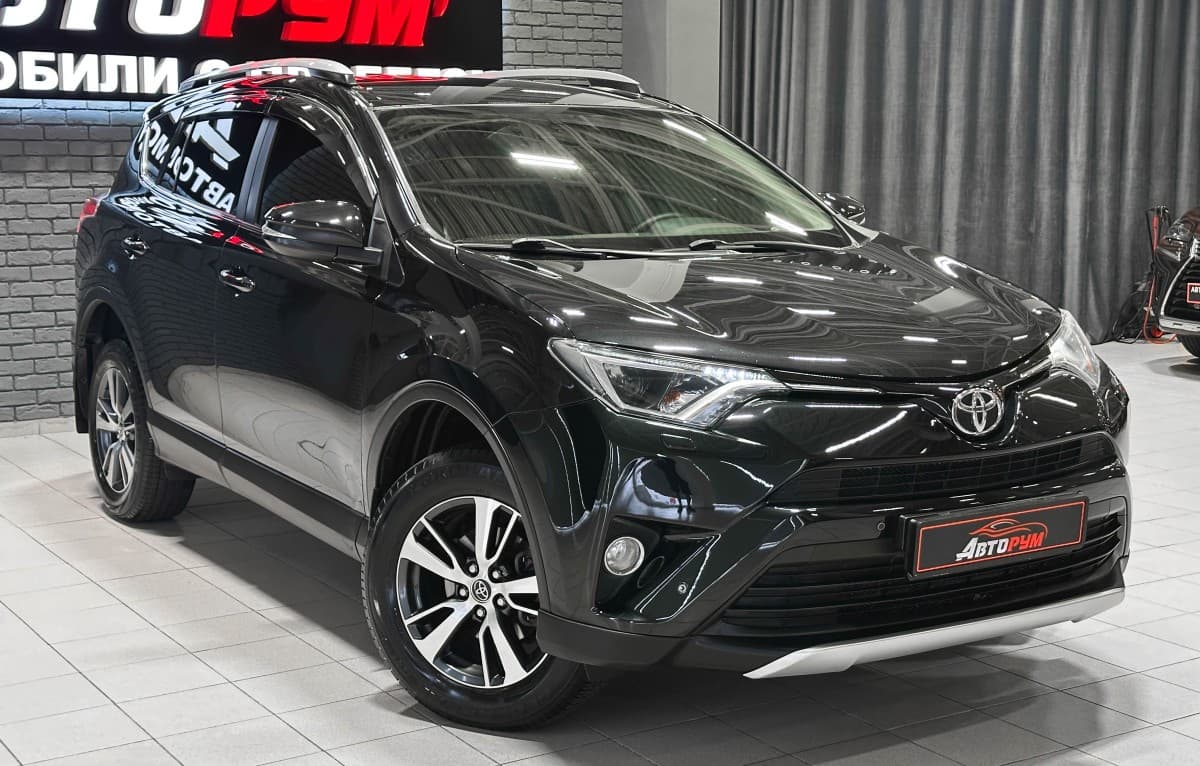 Toyota RAV4 - 5